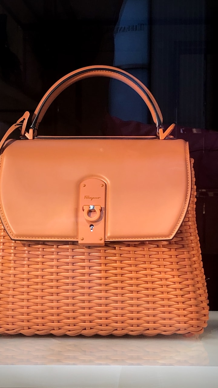 Bolsa Design Premium