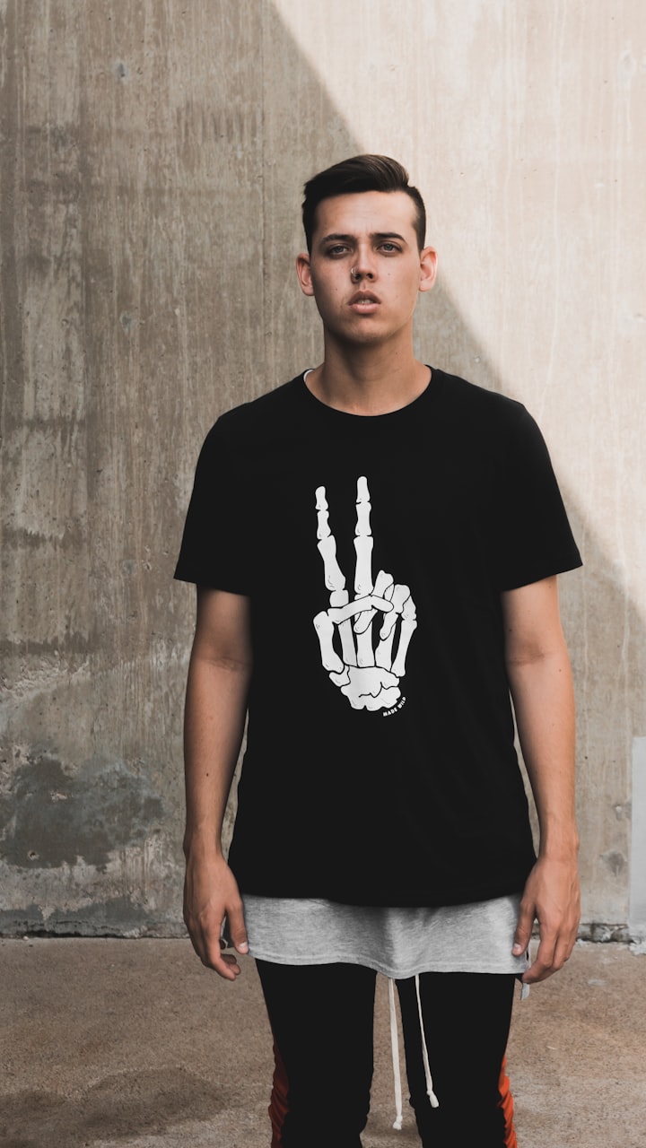 Camiseta Básica Preta
